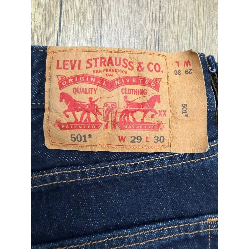 Levi's 501 Original Button Fly Jeans Dark Wash Straight Leg W29 L30 Water Less - Picture 6 of 10